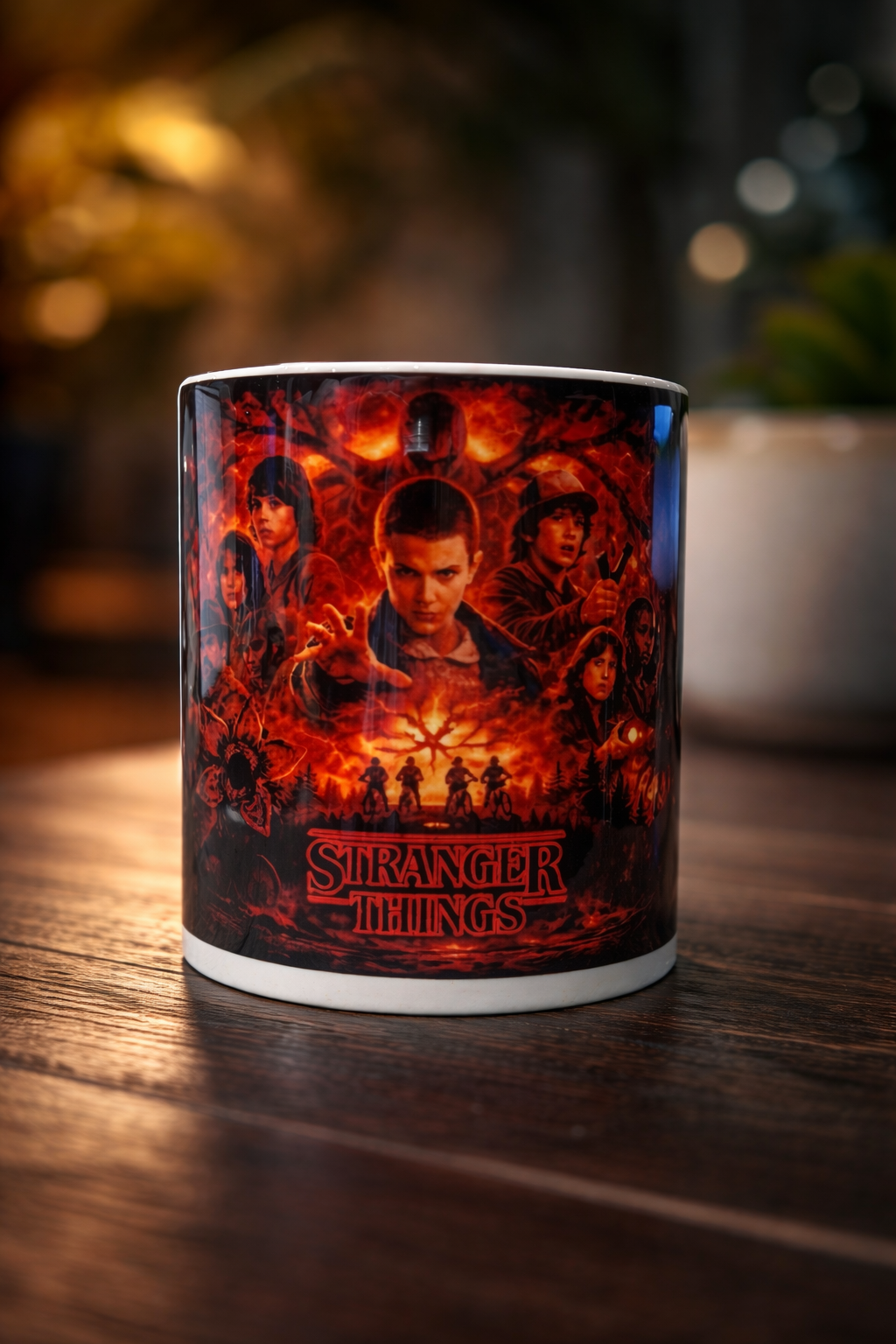 ✨ Mug Stranger Dimension – Édition Fantastique✨